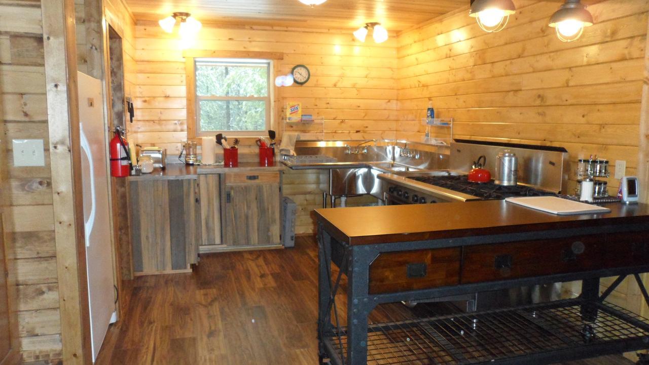 Sugar Loaf Lodge & Cabins 애너콘다 외부 사진