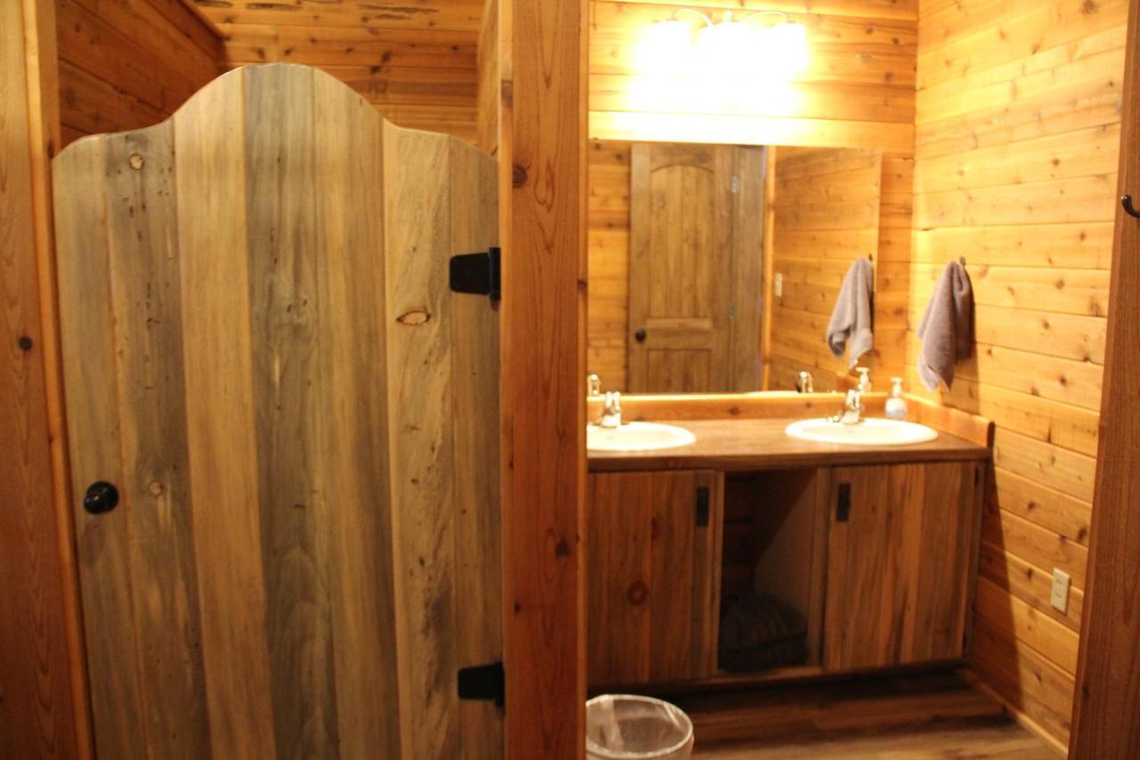 Sugar Loaf Lodge & Cabins 애너콘다 외부 사진